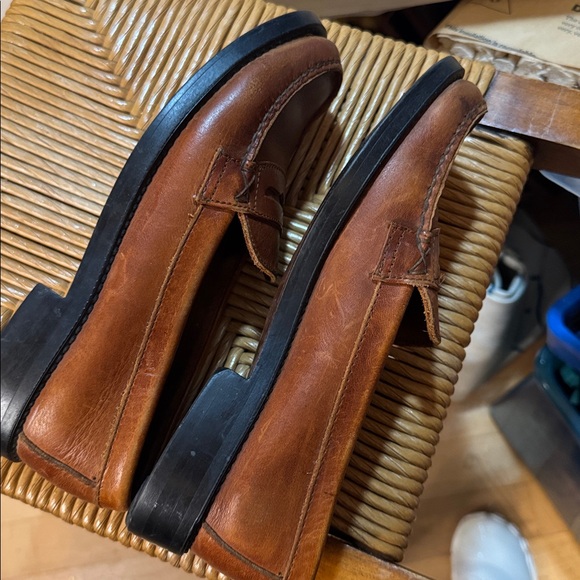 G H Bass & Co Weejun Tan Leather Women’s Loafers - Picture 9 of 10